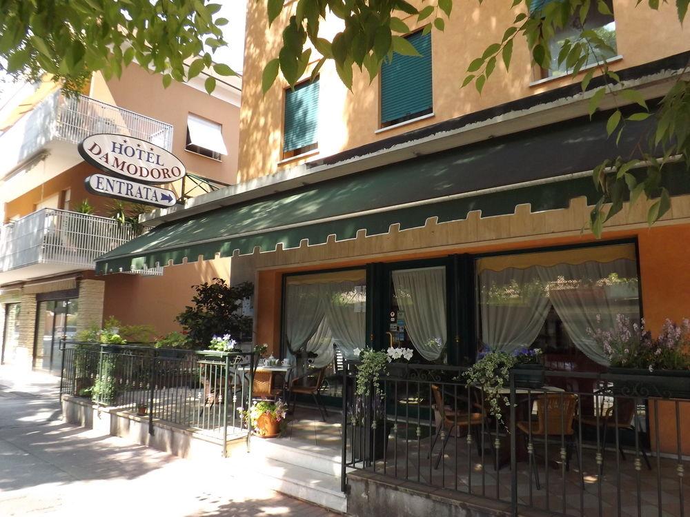 单莫多罗酒店 波代诺内 外观 照片